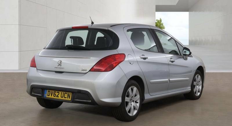Peugeot 308 1.6 Hdi 92 Active Silver #4