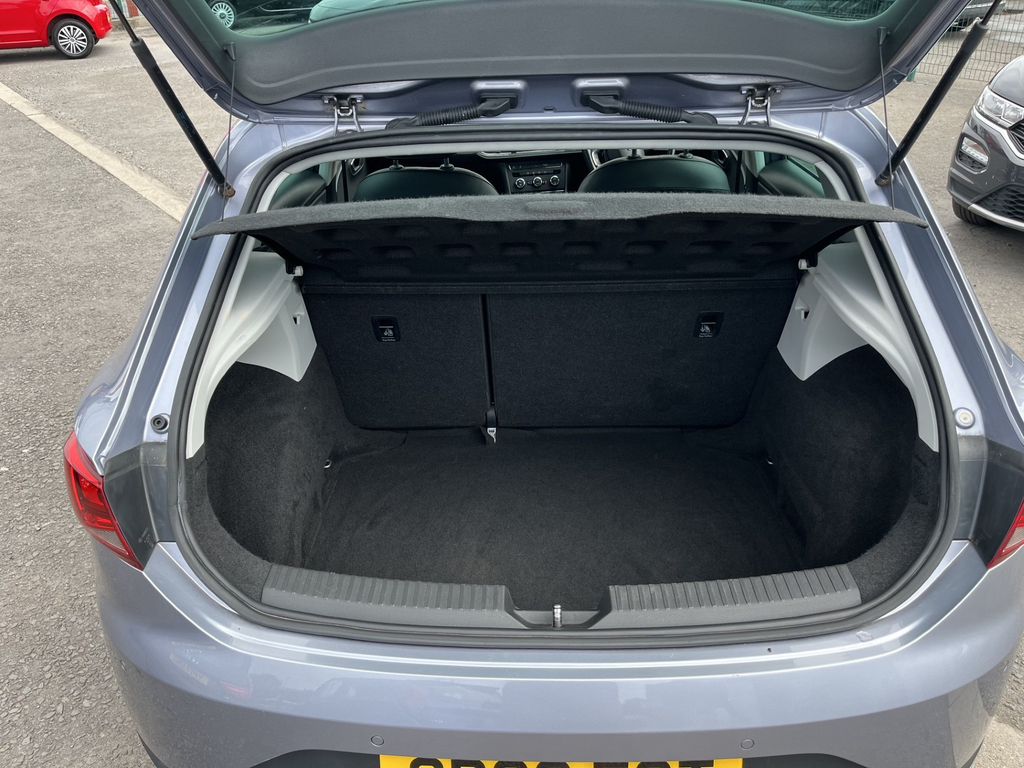 Seat Leon 1.6 Tdi Se Sport Tourer Euro 6 Ss White #12