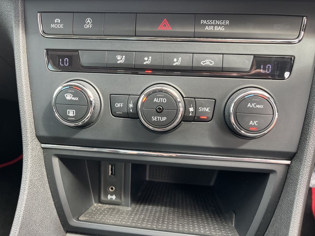 Seat Leon 1.6 Tdi Se Sport Tourer Euro 6 Ss White #23