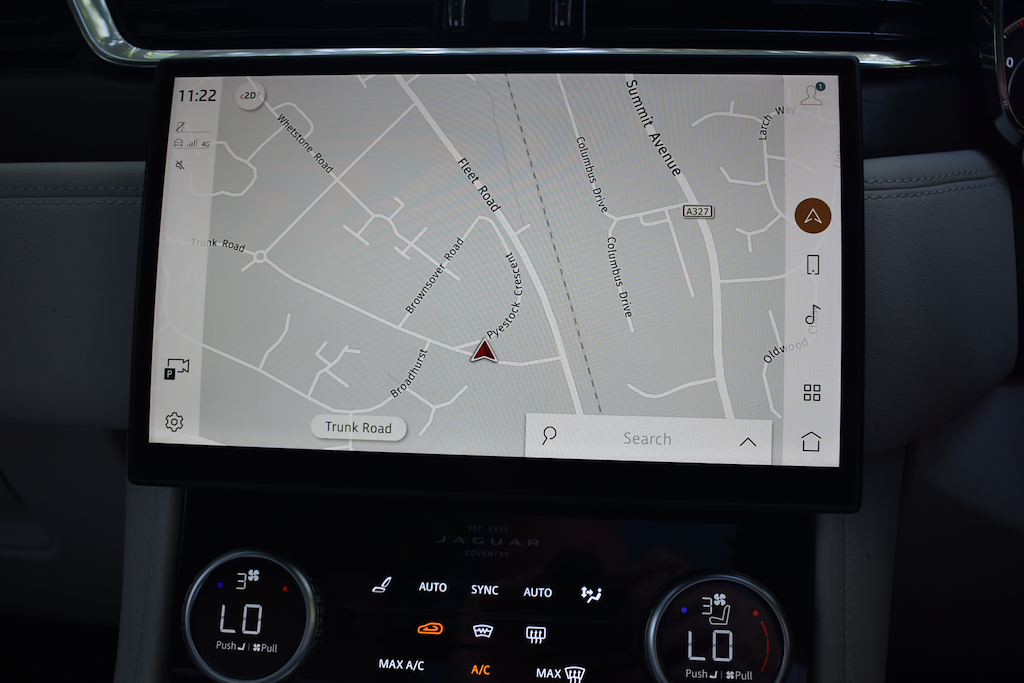 Jaguar F-Pace 3.0 L Sportsliding Panoramic Sunroof Grey #5