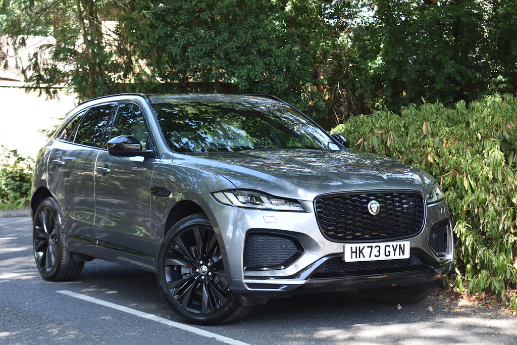 Jaguar F-Pace 3.0 L Sportsliding Panoramic Sunroof Grey