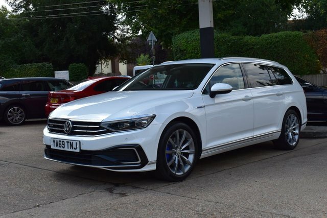 Volkswagen Passat 1.4 Tsi 13Kwh Gte Advance Estate Plug-i White #3