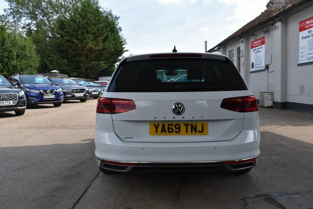 Volkswagen Passat 1.4 Tsi 13Kwh Gte Advance Estate Plug-i White #6