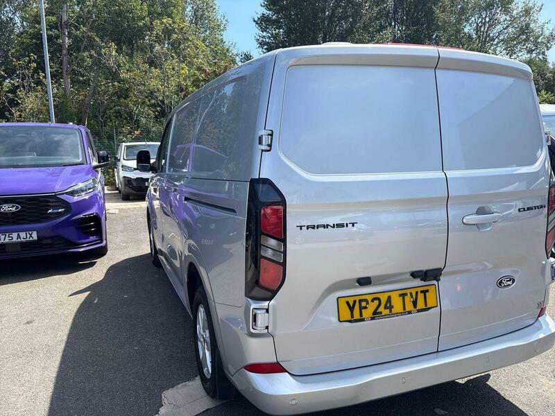Ford Transit Custom 320 Swb Limited 65Kwh 100Kw 136Ps Silver #14