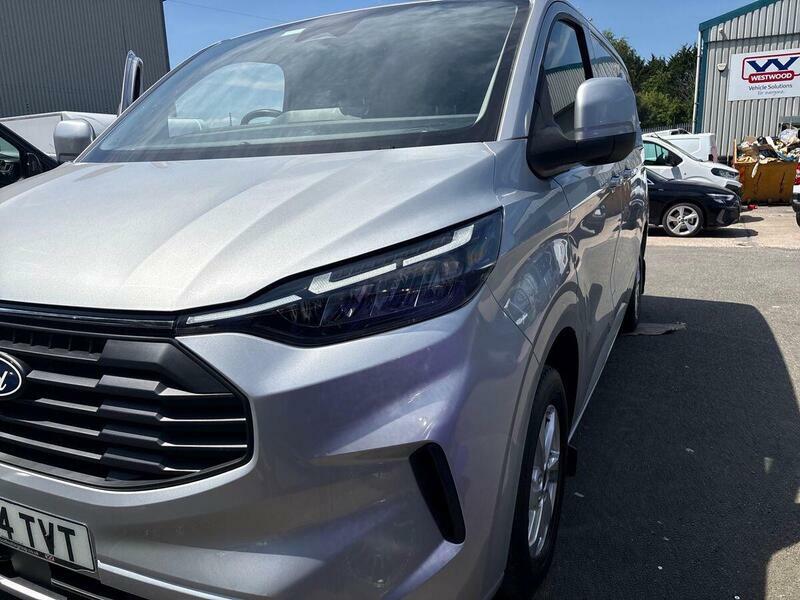 Ford Transit Custom 320 Swb Limited 65Kwh 100Kw 136Ps Silver #25