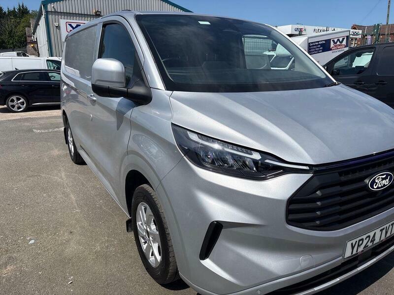 Ford Transit Custom 320 Swb Limited 65Kwh 100Kw 136Ps Silver #27