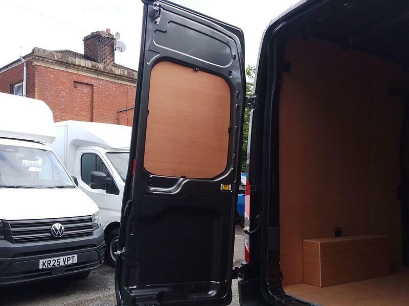 Ford Transit Custom Custom 320 Limited L1 Swb Rwd 100Kw 65Kwh Low Grey #42