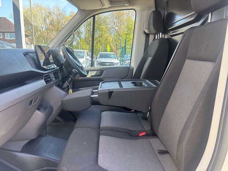 Volkswagen Crafter Crafter 2.0 Tdi 140Ps Commerce Plus High Roof Van White #18