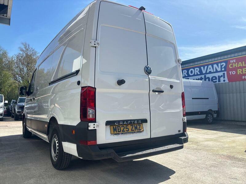 Volkswagen Crafter Crafter 2.0 Tdi 140Ps Commerce Plus High Roof Van White #63