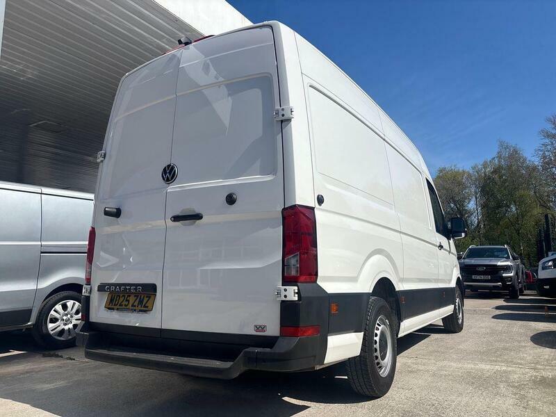 Volkswagen Crafter Crafter 2.0 Tdi 140Ps Commerce Plus High Roof Van White #61