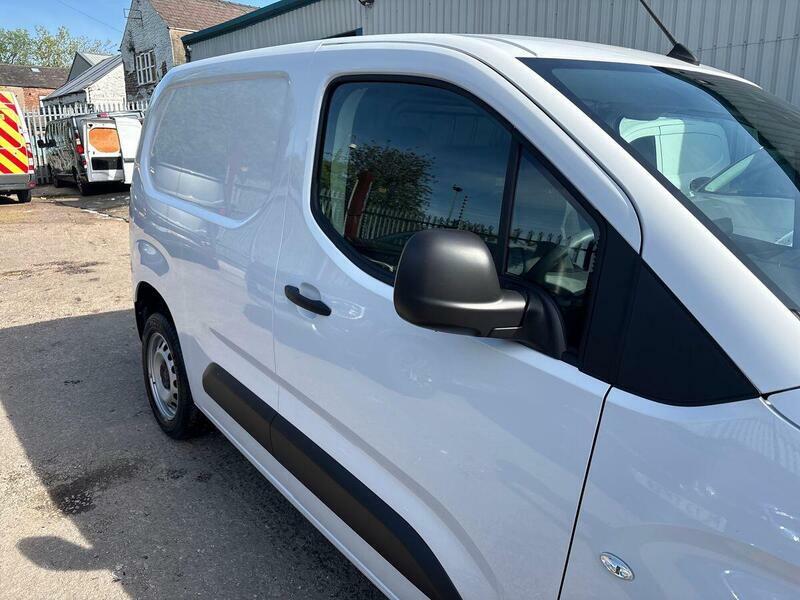 Citroen Berlingo 1.5Bhdi 130Hp Driver Black #14