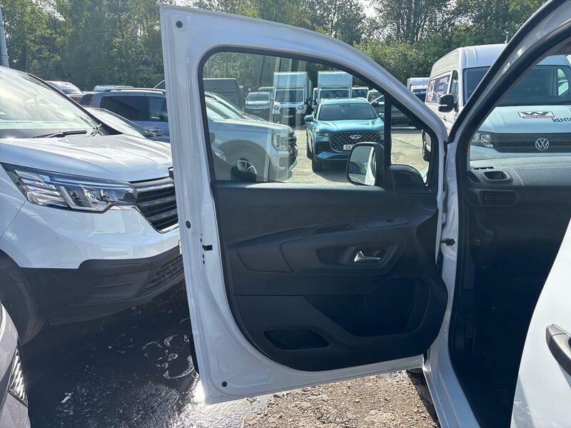 Citroen Berlingo 1.5Bhdi 130Hp Driver Black #24