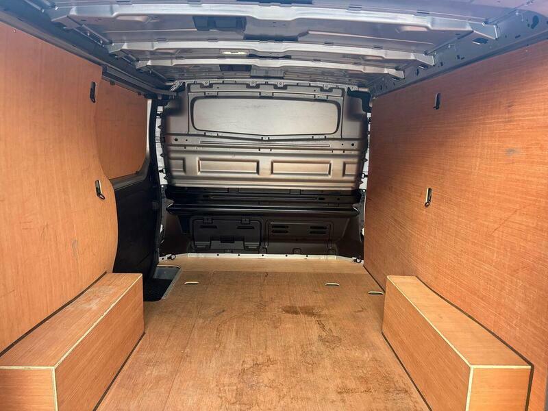 Renault Trafic Ll30 Blue Dci 170 Extra Sportsafety Crew Van Edc Black #43
