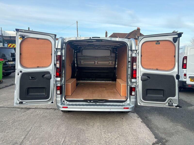 Renault Trafic Ll30 Blue Dci 170 Extra Sportsafety Crew Van Edc Black #45