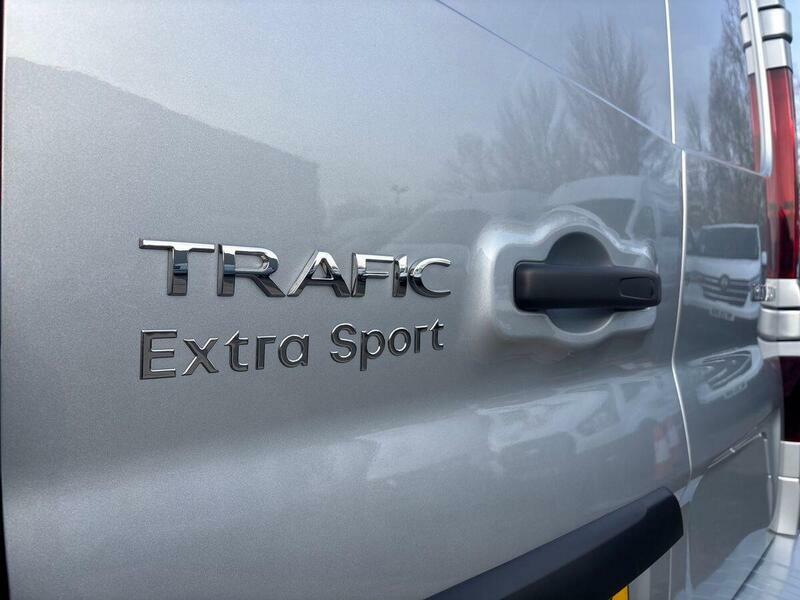 Renault Trafic Ll30 Blue Dci 170 Extra Sportsafety Crew Van Edc Black #23