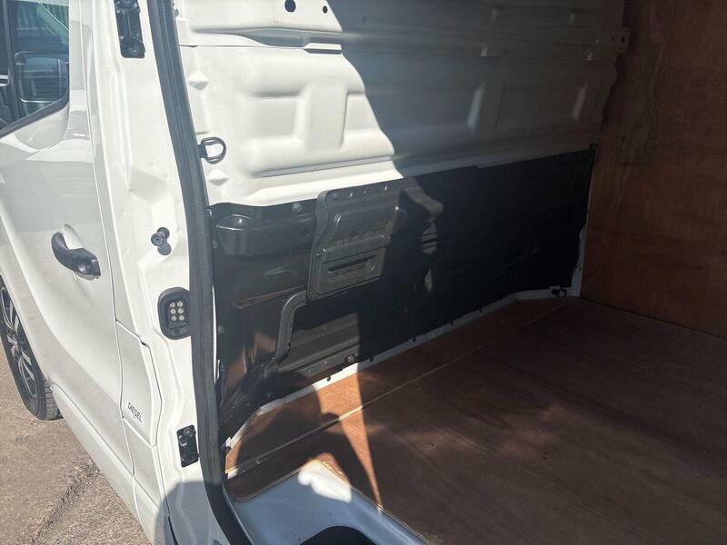 Renault Trafic All New Trafic Van Business Lh30 2.0 Dci 150 Stop Grey #20