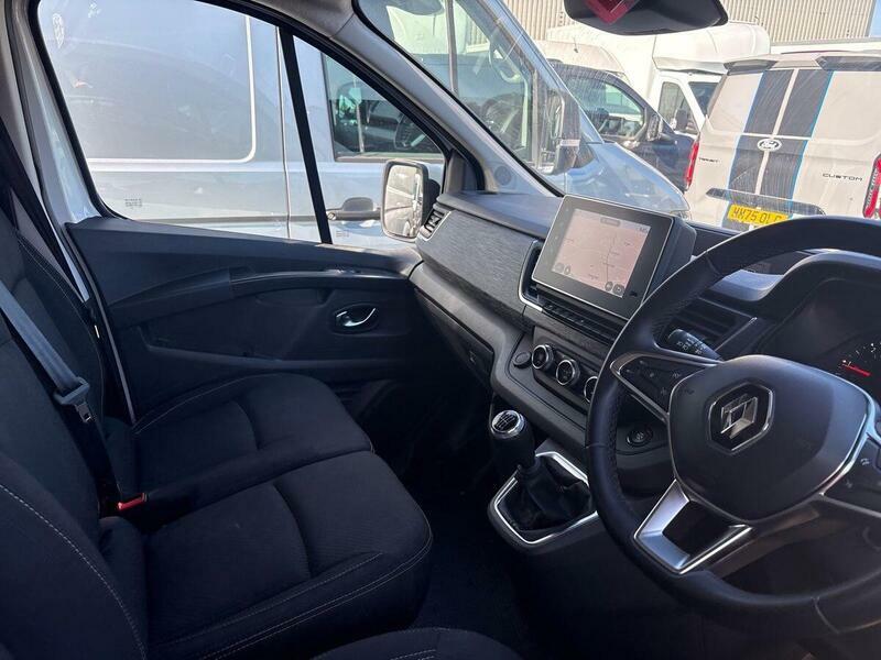 Renault Trafic All New Trafic Van Business Lh30 2.0 Dci 150 Stop Grey #60