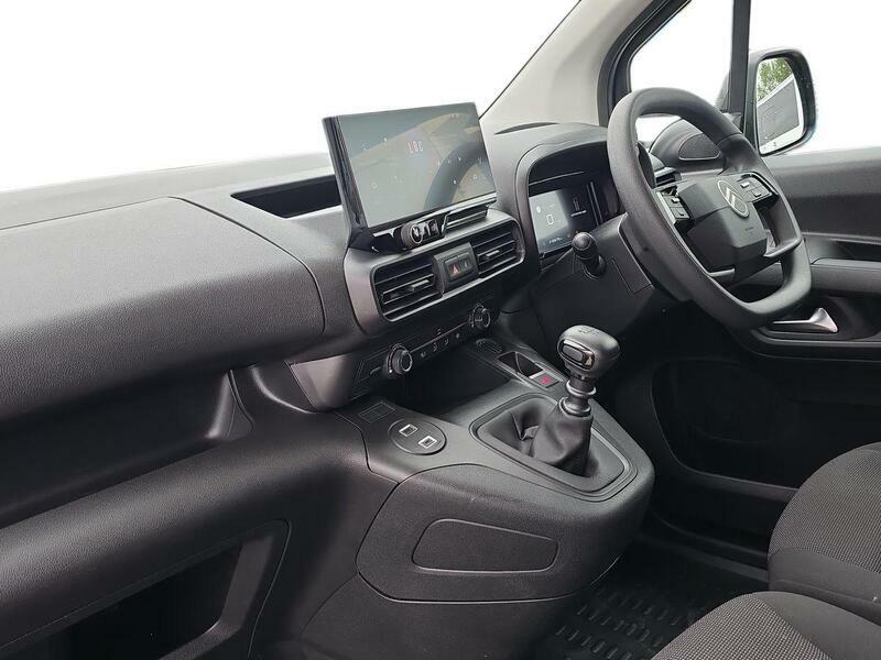 Citroen Berlingo 1.5 Bluehdi 100 Plus XL 7 Seatwav White #10