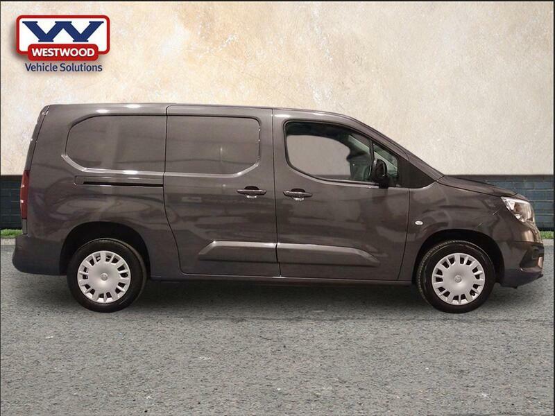 Vauxhall Combo 1.5 Turbo D 2300 Pro L2 H1 Euro 6 Ss 6Dr  #2