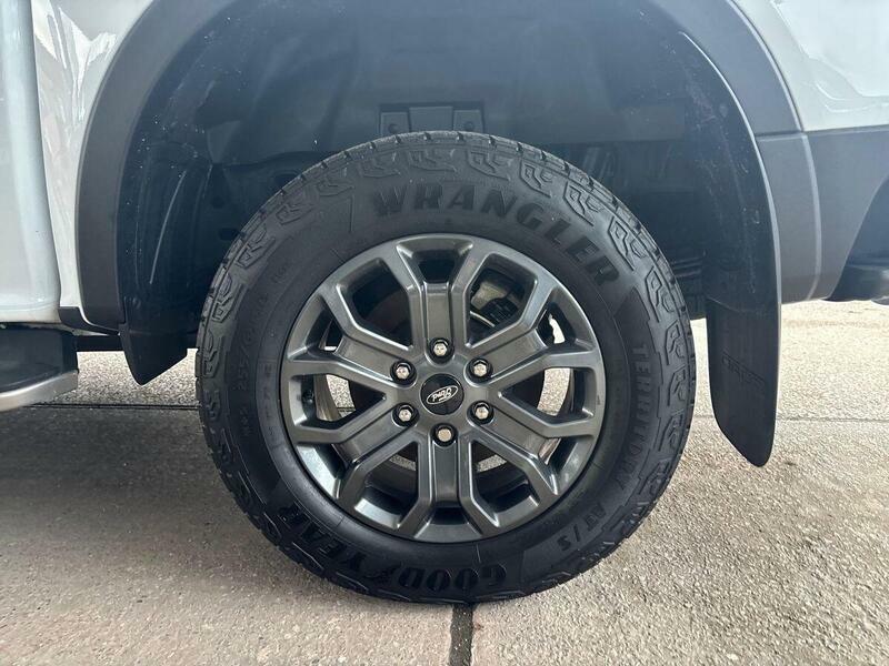 Ford Ranger Wildtrak 2.0 205Ps - No Vat Red #67
