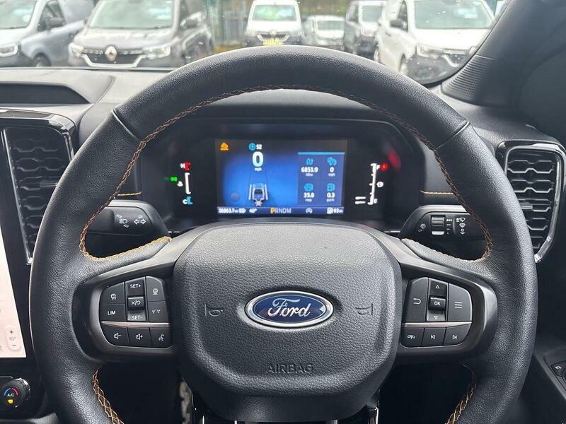 Ford Ranger Wildtrak 2.0 205Ps - No Vat Red #39