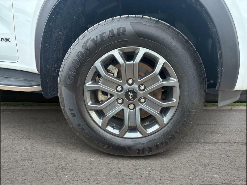 Ford Ranger Wildtrak 2.0 205Ps - No Vat Red #35