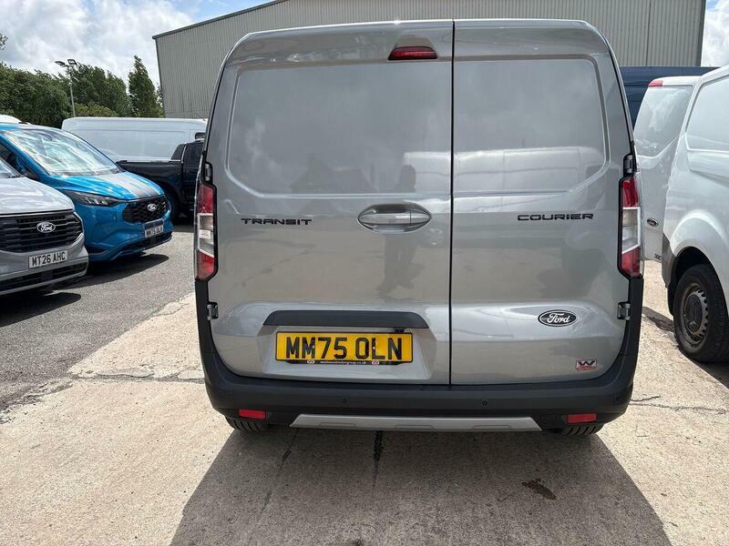 Ford Transit Courier Limited Van 43Kwh Drive 136Ps Fwd 1 Speed Blue #25
