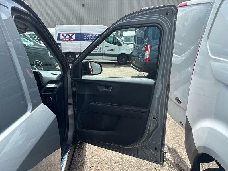 Ford Transit Courier Limited Van 43Kwh Drive 136Ps Fwd 1 Speed Blue #16