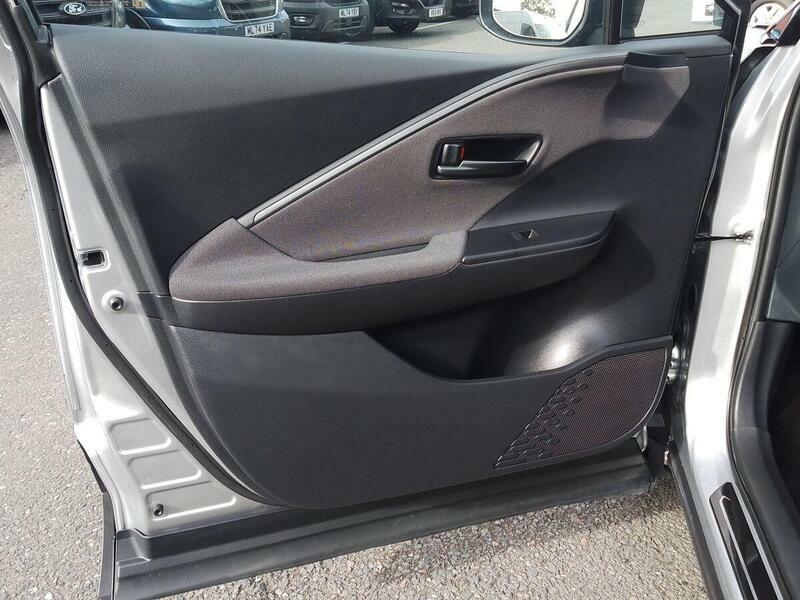 Toyota C-Hr 1.8 Vvt-h Excel Cvt Euro 6 Ss Purple #31