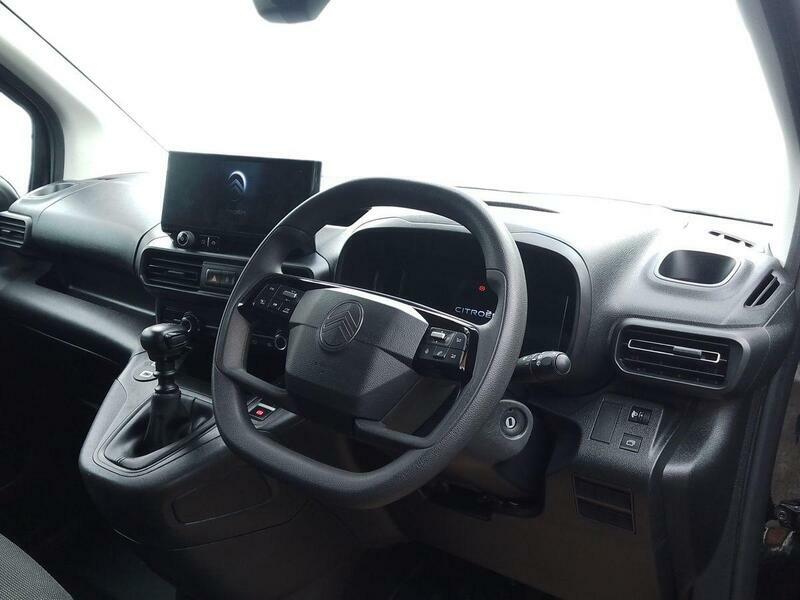 Citroen Berlingo 1.5 Bluehdi 130 Plus XL Eat8 7 Seatwav Blue #11