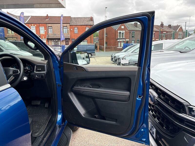 Volkswagen Amarok Dcab Pick Up Style 2.0 Tdi 205 4Motion  #26
