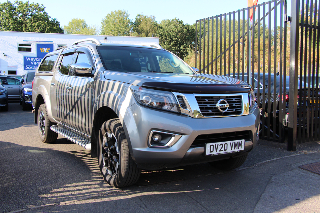 Nissan Navara Dci Tekna Double Cab 4Wd 190 2 Owners, Fsh, 3 R #2