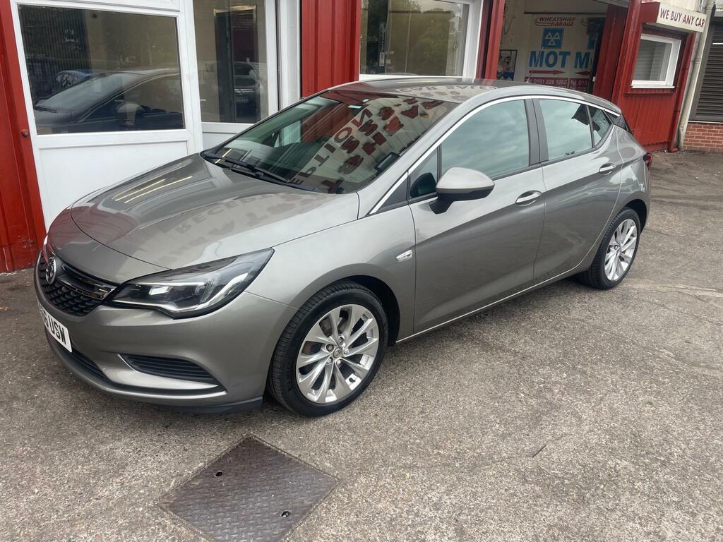 Vauxhall Astra Design Grey