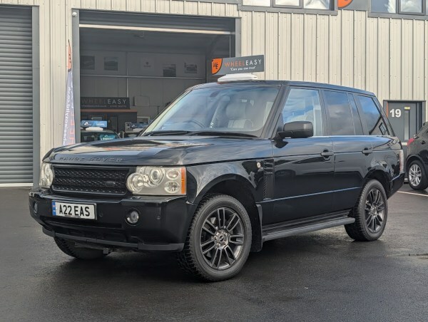 Land Rover Range Rover 3.0 Td6 Vogue Se Station Wagon Black