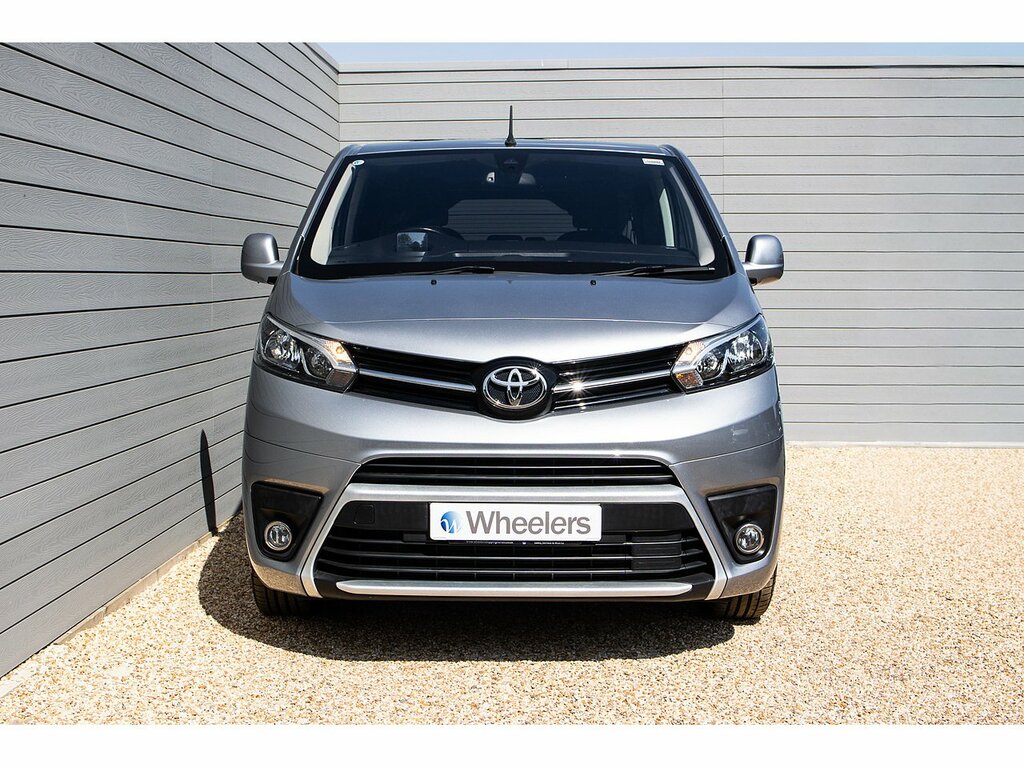 Toyota Proace Verso D Family Grey #4