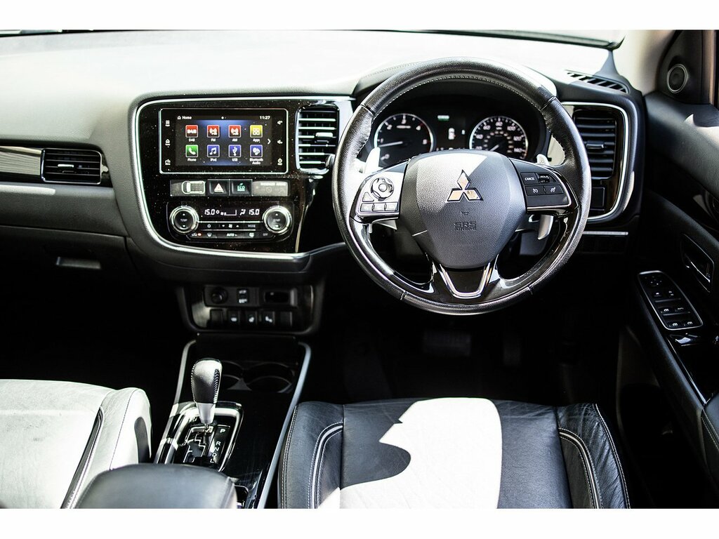 Mitsubishi Outlander Di-d 4 Blue #2