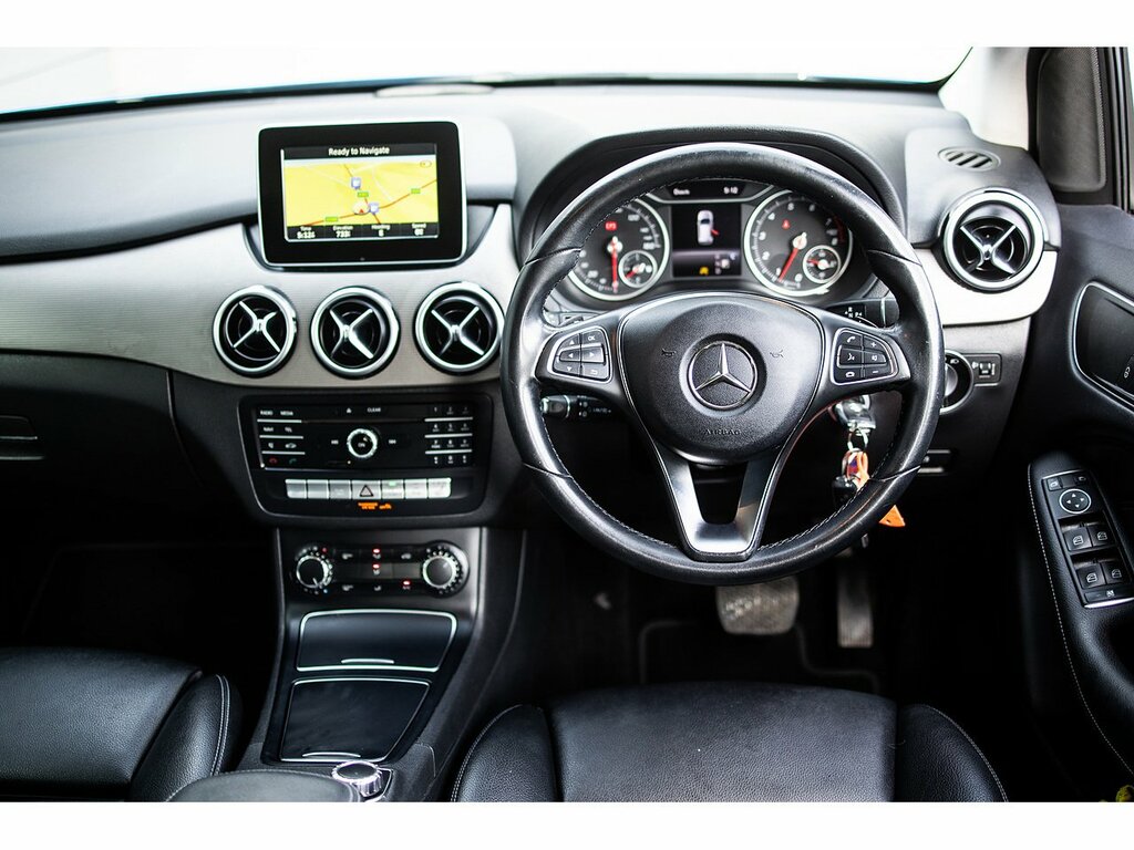 Mercedes-Benz B Class B180 Se Blue #2