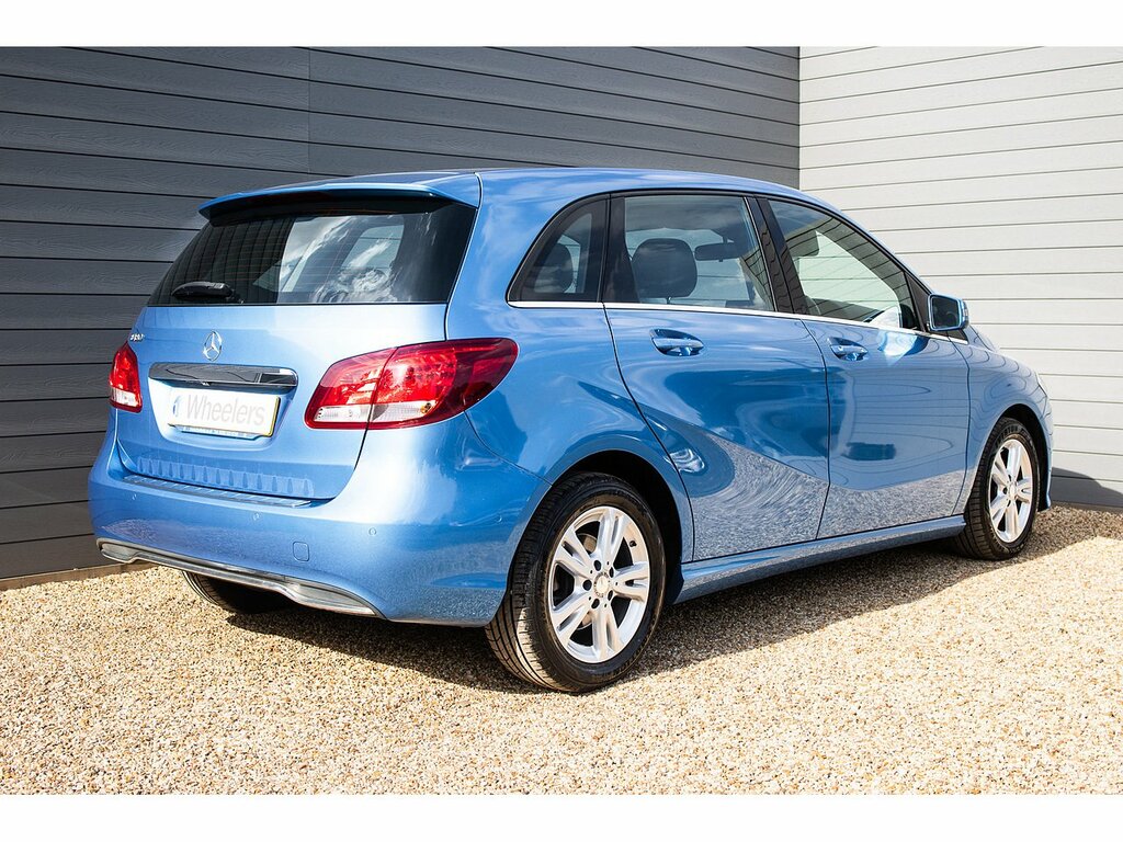 Mercedes-Benz B Class B180 Se Blue #3