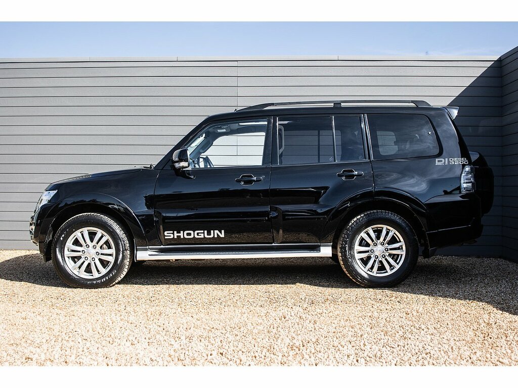 Mitsubishi Shogun Di-dc Sg3 Black #5