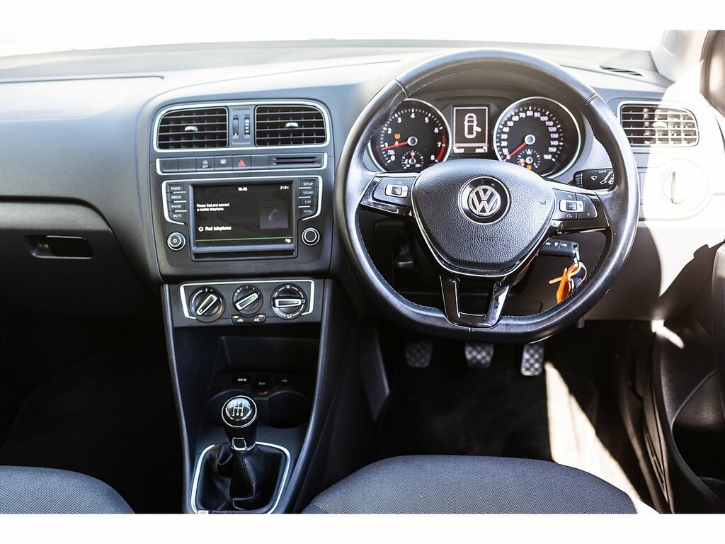 Volkswagen Polo Bluemotion Tech Se Red #2