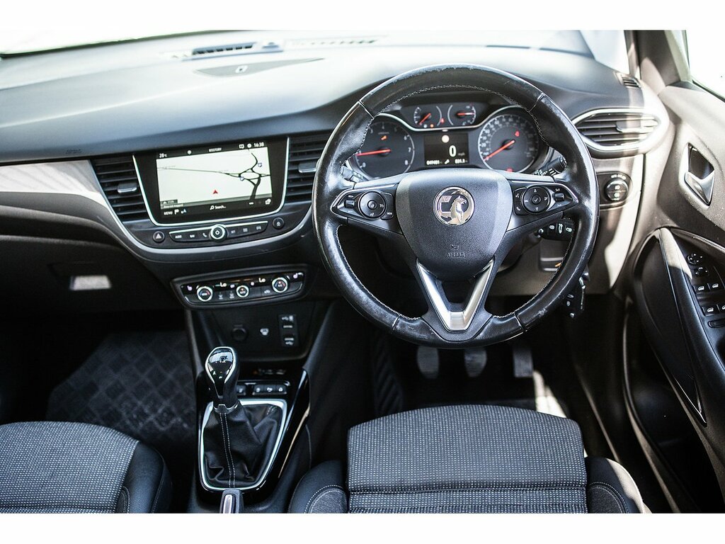 Vauxhall Crossland Elite Nav Black #2