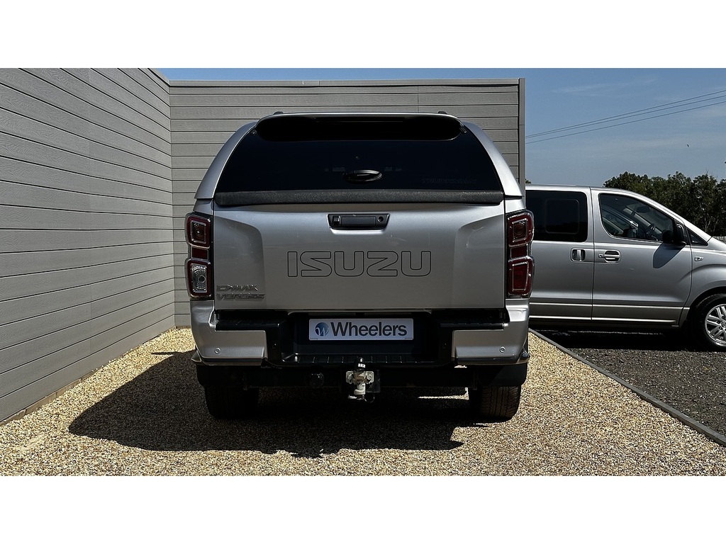 Isuzu D-Max Td V-cross Silver #5