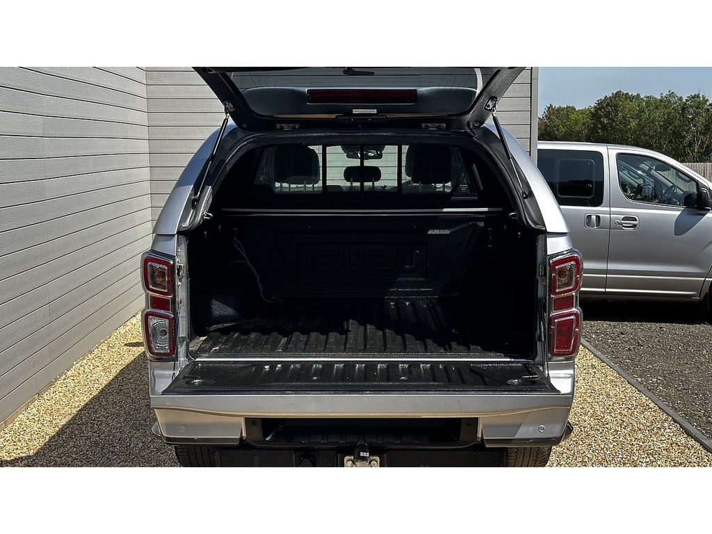 Isuzu D-Max Td V-cross Silver #6
