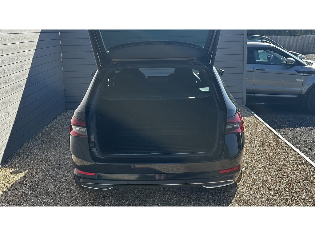 Skoda Superb Tdi Sportline Plus Black #6