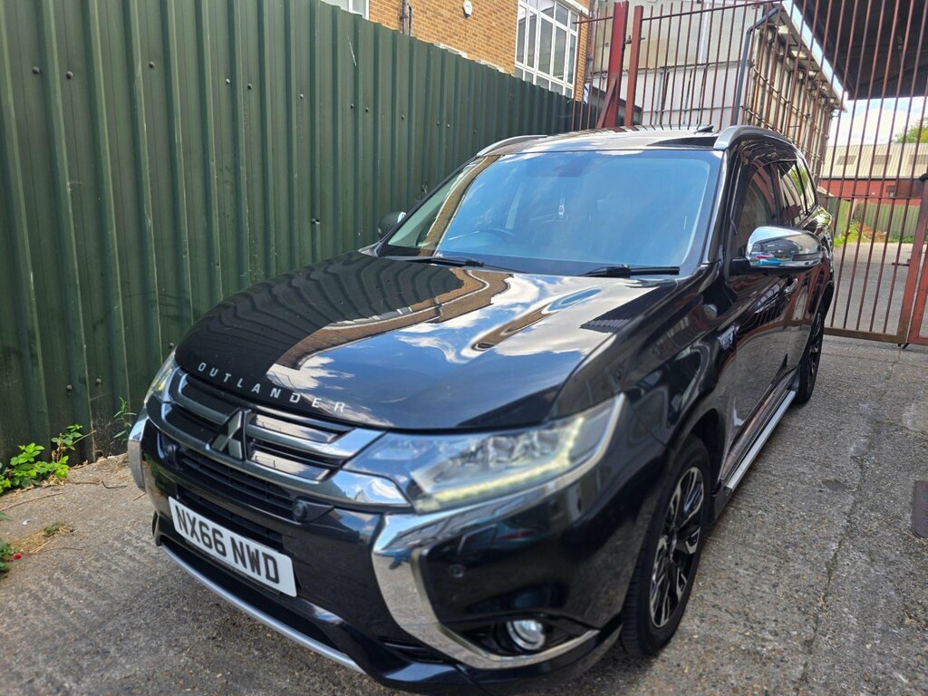 Mitsubishi Outlander 2.0H 12Kwh Gx4hs Cvt 4Wd Euro 6 Ss Black #3
