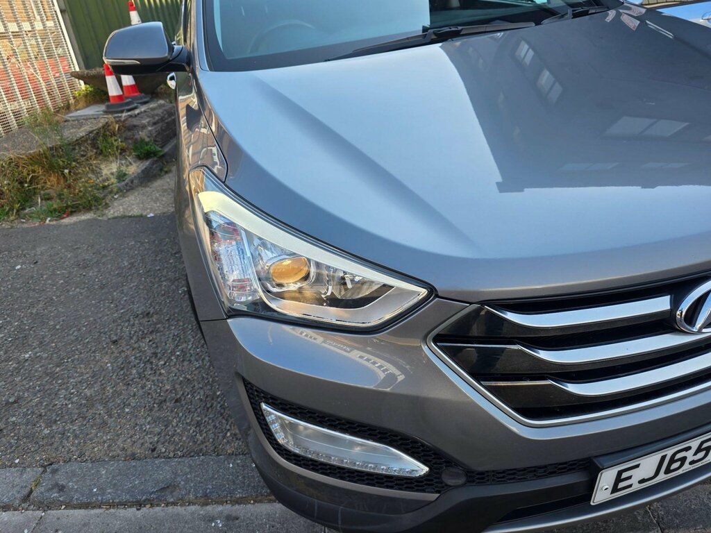 Hyundai Santa Fe 2.2 Crdi Premium 4Wd Euro 5 7 Seat Silver #2