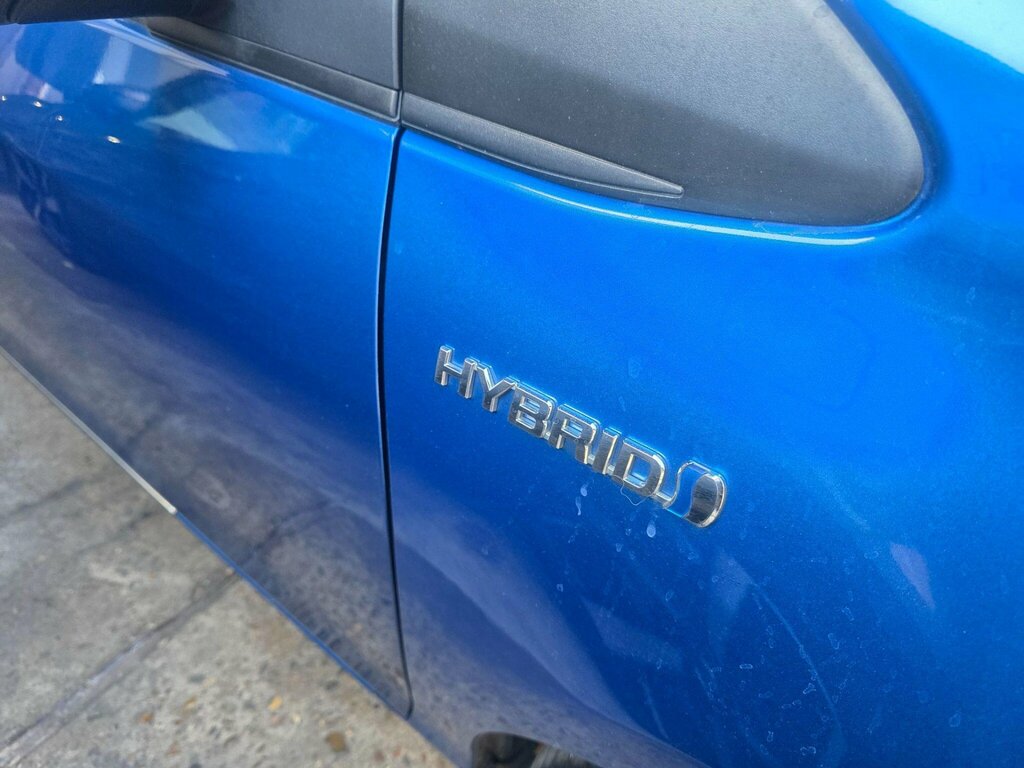 Toyota Yaris Yaris Icon Vvt-i Cvt Red #49