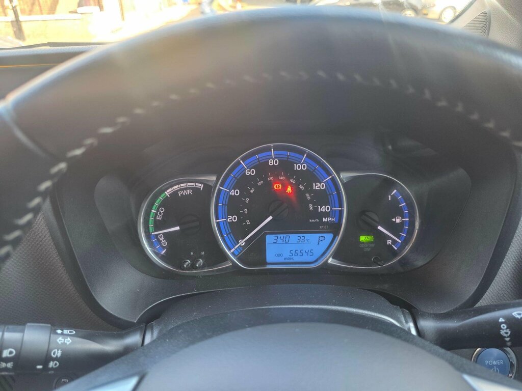 Toyota Yaris Yaris Icon Vvt-i Cvt Red #40