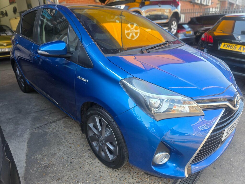 Toyota Yaris 1.5 Vvt-h Sport E-cvt Euro 6 Blue