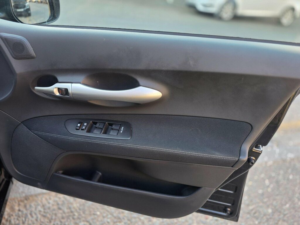 Toyota Auris Hatchback 1.8 Vvt-h T Spirit Cvt Euro 5 Ss White #24